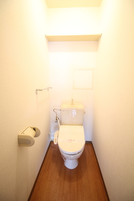 トイレ　便利な多機能便座☆