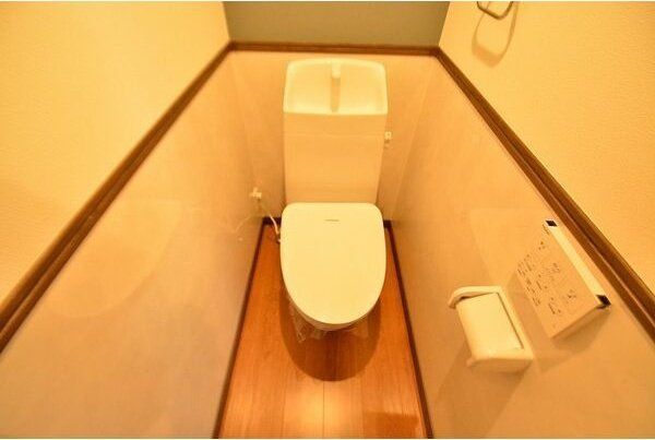 リーコーポ七番館のトイレ写真