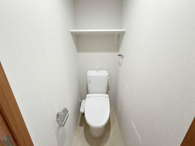 GENOVIA阪東橋IIskygardenのトイレ写真