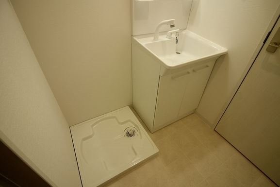 洗面設備　※他号室のお写真です。