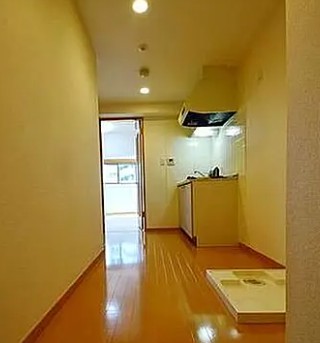都営三田線 板橋本町駅 徒歩2分 11階建 築22年の玄関写真