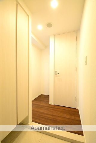 ステージファースト八丁堀の玄関写真