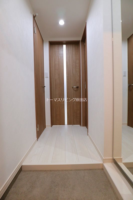 玄関　同型参考写真