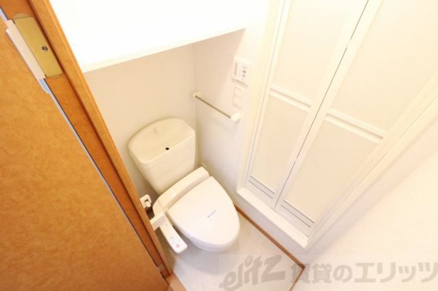 レオパレスアクトのトイレ写真