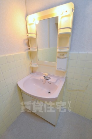 松生町12-4貸家の内装写真