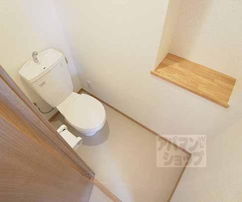 シャルレ12番館のトイレ写真