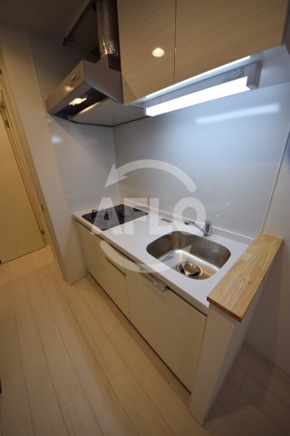 キッチン　レオンコンフォート天王寺東　2口ガスシステムキッチン