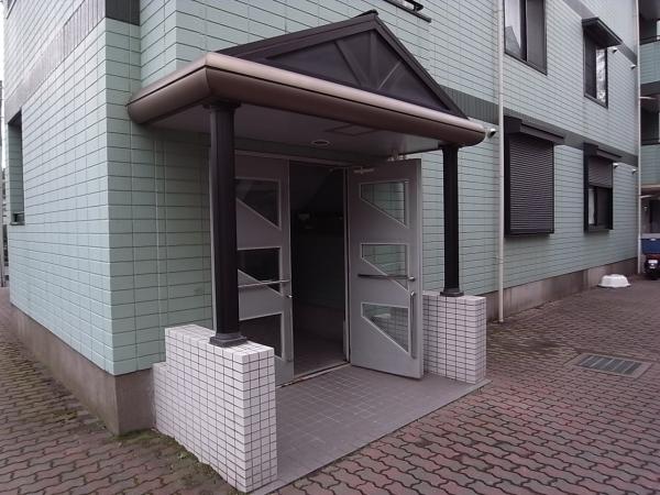 エントランス　エントランス