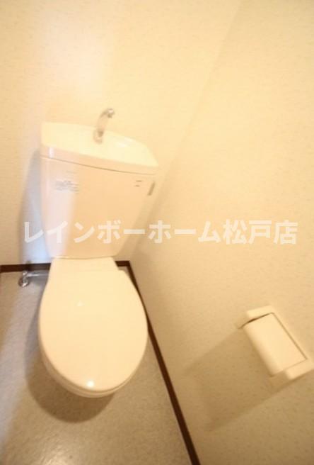 トイレ　コンパクトで使いやすいトイレです