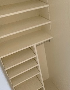 玄関　同マンション内別部屋参照