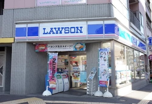 コンビニ　ローソン 文京大塚三丁目店（コンビニ）まで176m