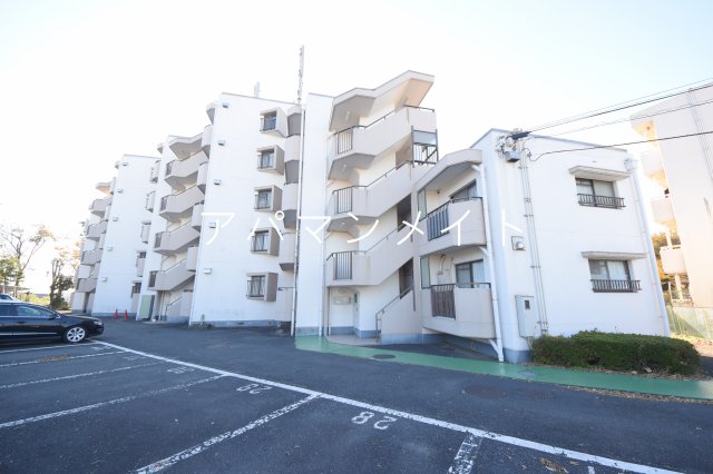 建物外観　外観は落ち着いています