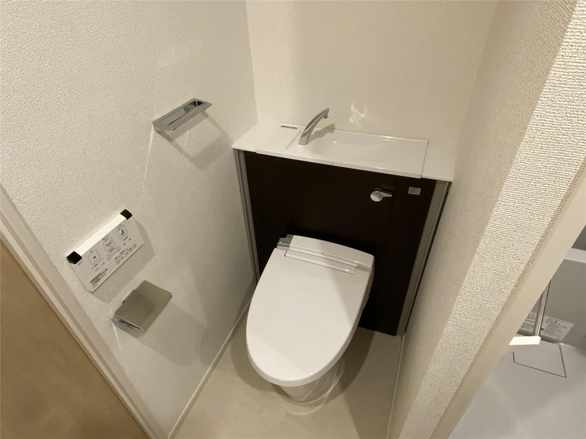 ラティエラ王子飛鳥山のトイレ写真