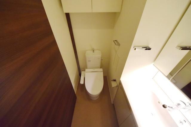 コンフォリア秋葉原EASTのトイレ写真