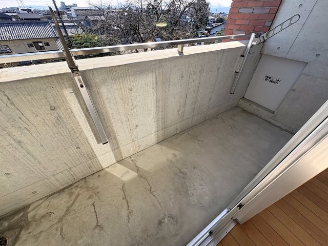 バルコニー　掲載写真は空室の別部屋を掲載しております。実際のお部屋と仕様