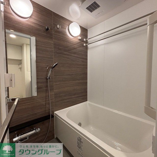 バス・シャワールーム　※写真は同タイプ住戸です。
