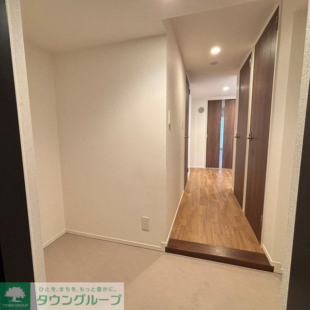 玄関　※写真は同タイプ住戸です。