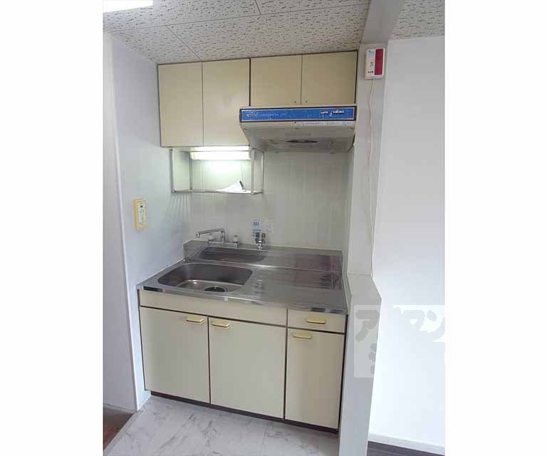 キッチン　１口ガスコンロが設置可能なキッチンです。っております。