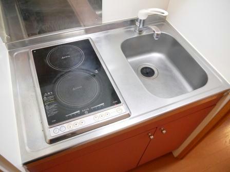 キッチン　電気コンロ