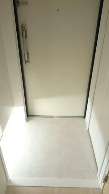 玄関　玄関部分