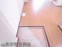 玄関　収納もある玄関です