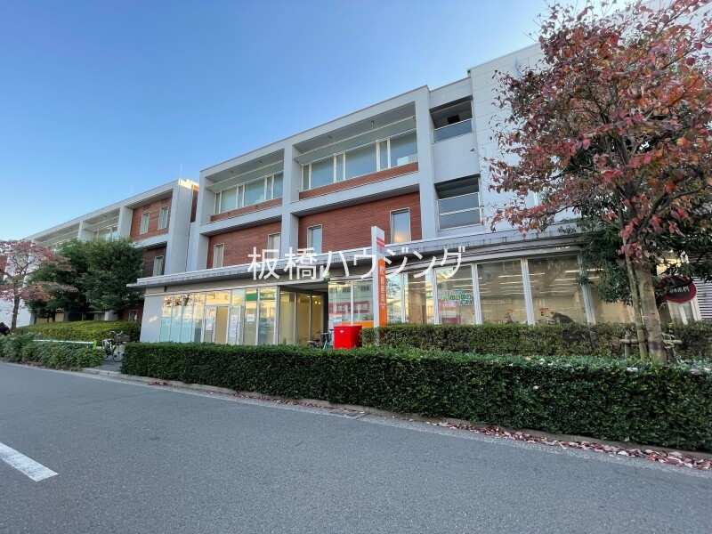 郵便局　大東文化学園内郵便局（郵便局）まで1143m