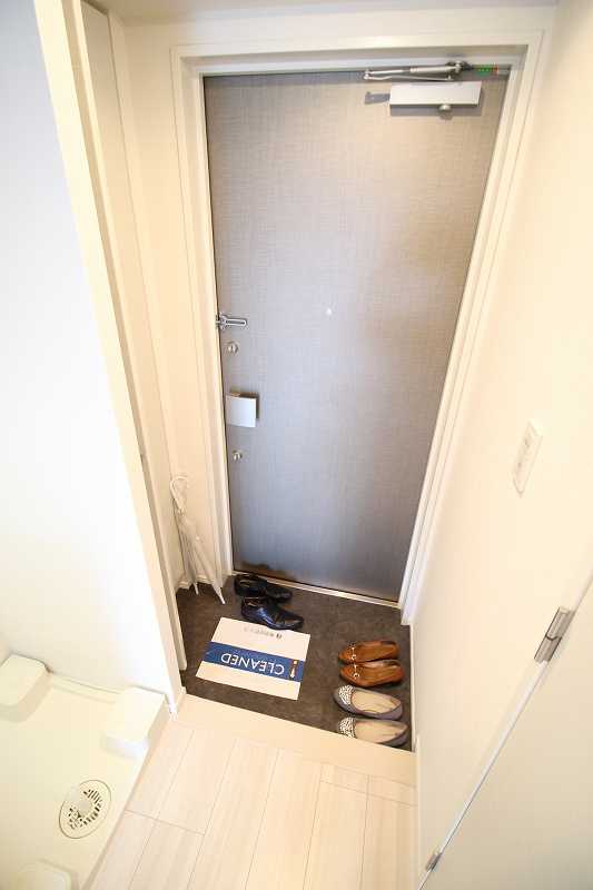 玄関　※同物件、別部屋になります。