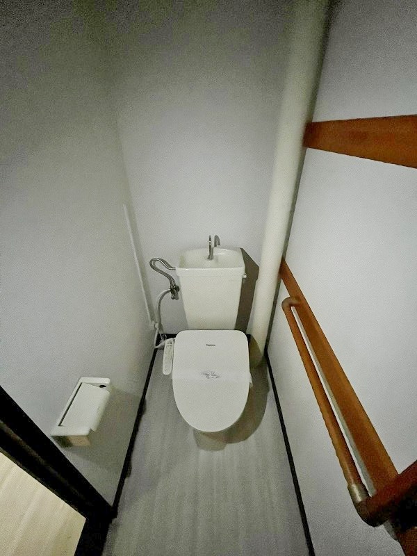 トイレ　★温水洗浄便座★