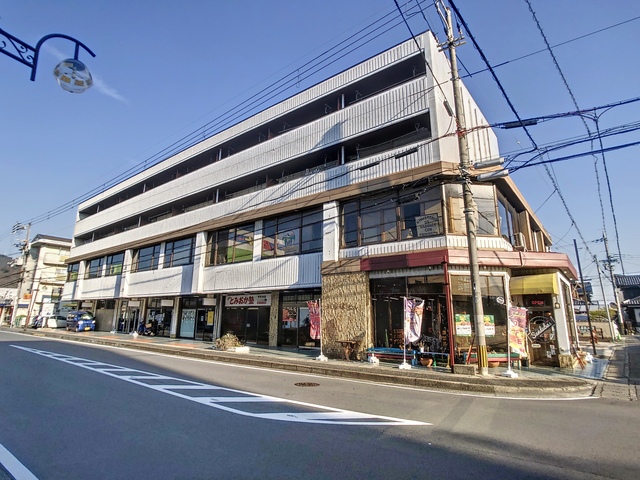 滋賀県湖南市中央１（マンション）の賃貸物件の外観