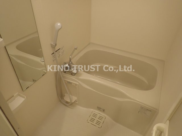 バス・シャワールーム　お風呂で日々の疲れを落としましょう