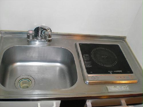 バルコニー　窓側建物なし