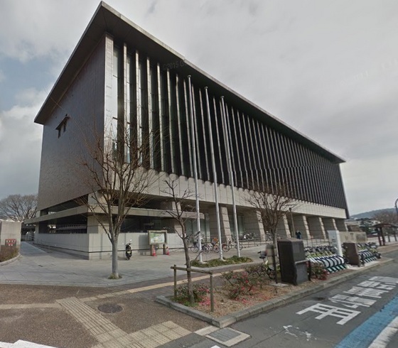 図書館　岡山県立図書館（図書館）まで812m