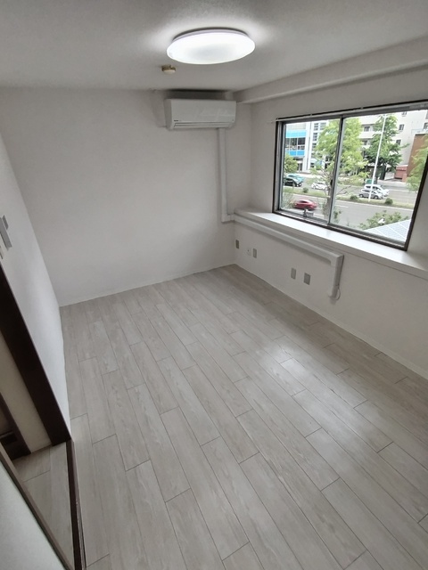 居室・リビング　洋室６．５帖※同タイプ参考写真