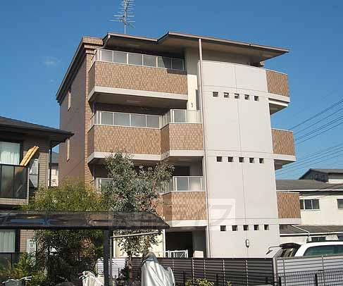 長岡京市今里のマンションの建物外観