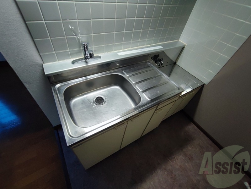 キッチン　キッチンはスペースも広々していて使いやすそうですよ！