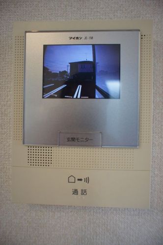 セキュリティ　来訪者を音声と映像で確認することが可能なＴＶドアホン