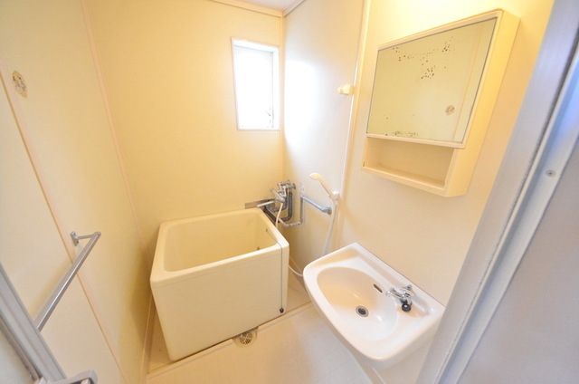 バス・シャワールーム　さっぱり爽快バスタイム♪