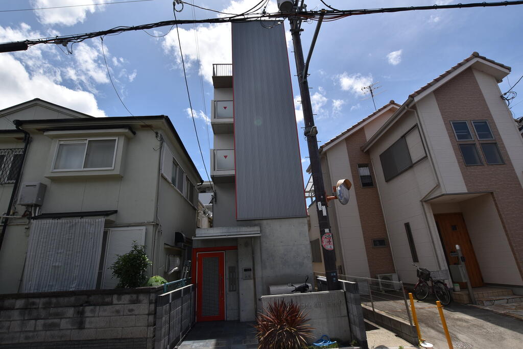 ラビタート　ドゥ　道明寺の建物外観