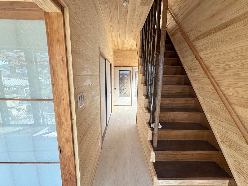 玄関　向洋周辺の賃貸情報はシティホーム海田センターへお任せください