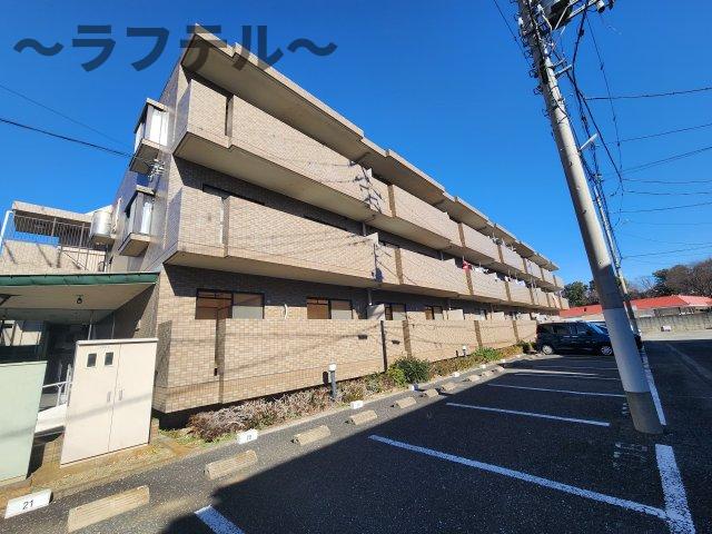 所沢市美原町のマンションの建物外観