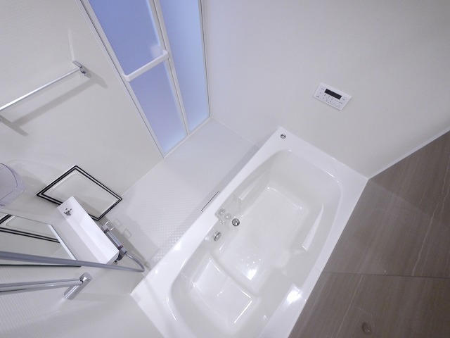 バス・シャワールーム　ゆったり過ごせるお風呂です