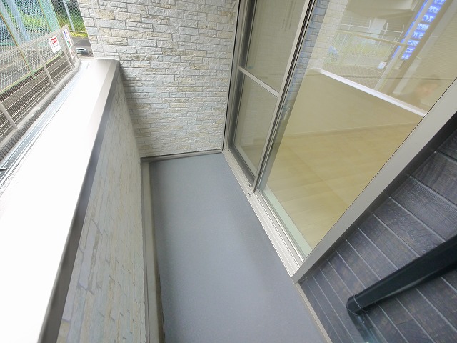 バルコニー　バルコニーからの眺めを楽しみながら食事をしませんか