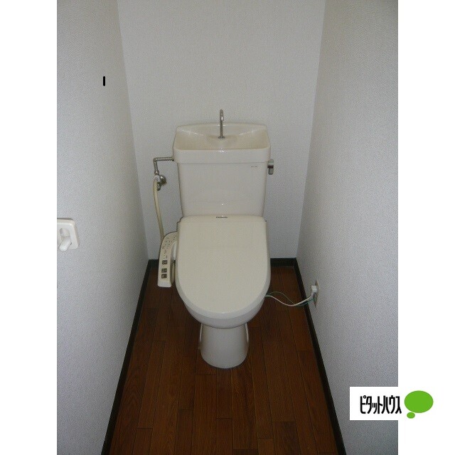 トイレ　１０３