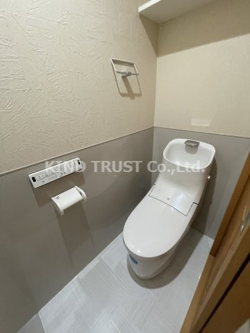 トイレ　コンパクトで使いやすいトイレです