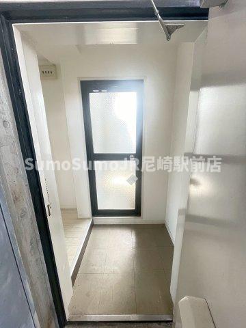 玄関　ゆったりとした玄関です