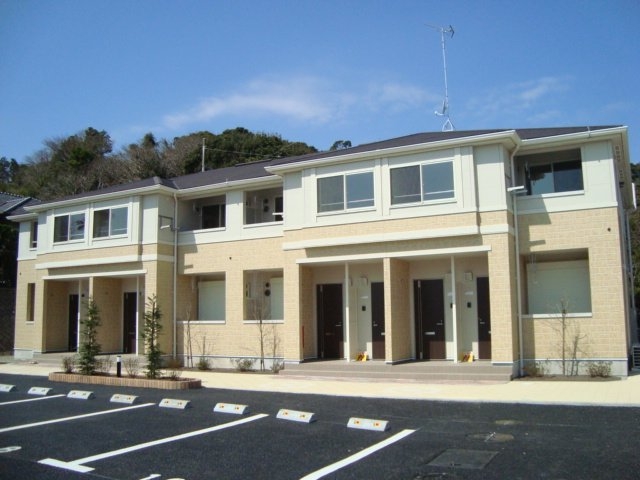 建物外観　外観写真（昼）