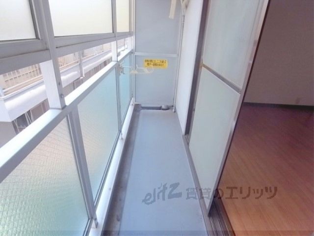 バルコニー　ベランダ