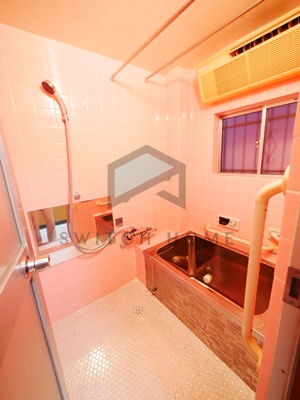 バス・シャワールーム　お風呂です