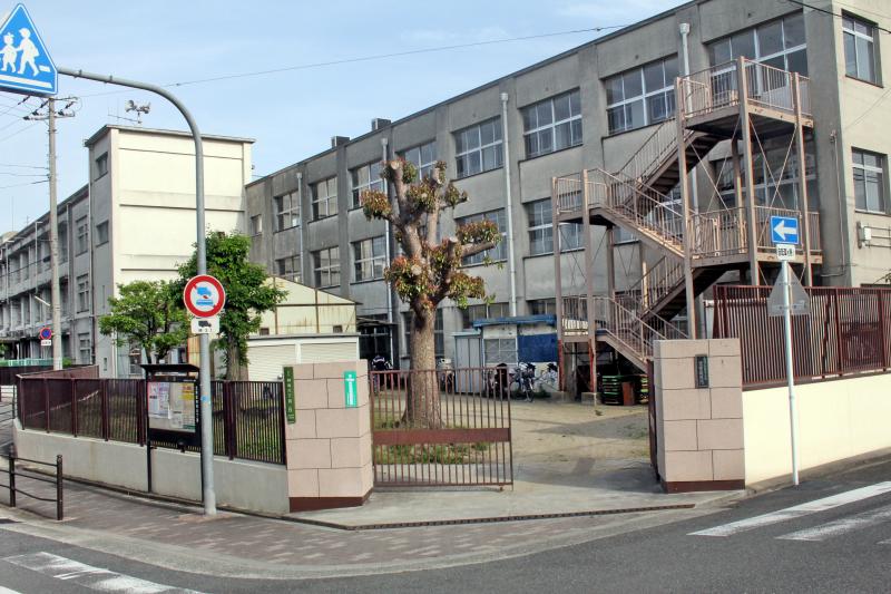 小学校　大阪市生野東小学校（小学校）まで901m