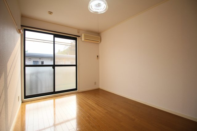 居室・リビング　※現況優先